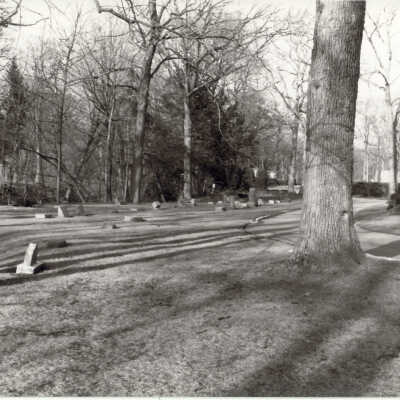 Lake Forest Cemetery