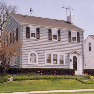 821 Summit