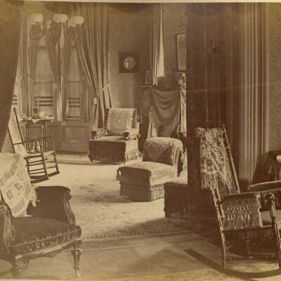 660 North Sheridan Road interior