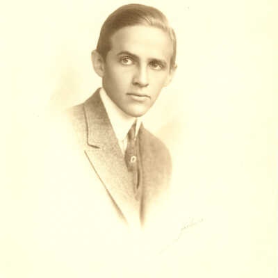 Farwell Winston