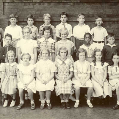 Halsey School class photo