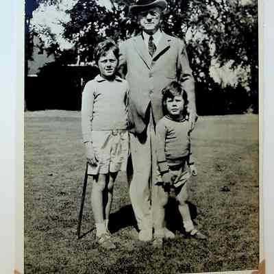 AB Dick Family