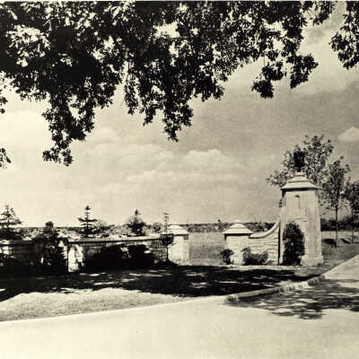 Deerpath Hill Estates