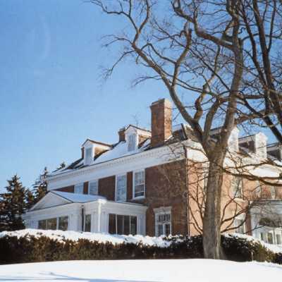 100 Pembroke Dr.