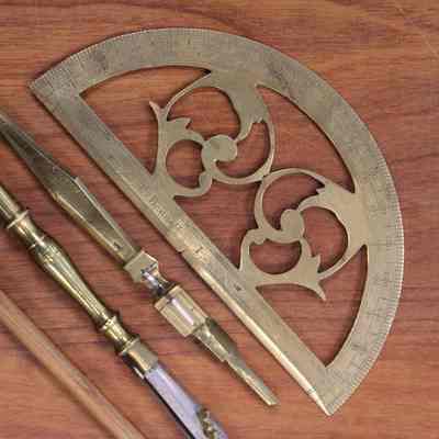 Protractor