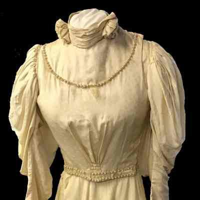 Anna S. McKinley Wedding Dress
