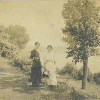 Mabel Smith and Ula Flinn by the river
