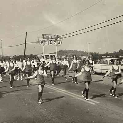 Ravenswood Parade