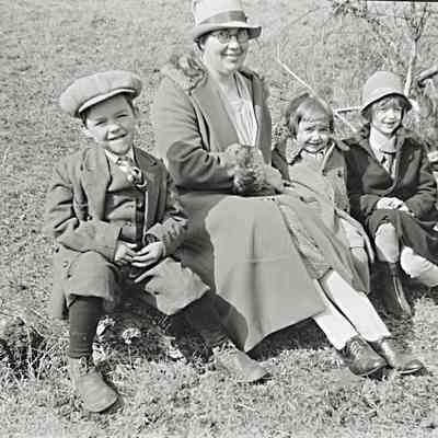 Dora Halley and Children on High School