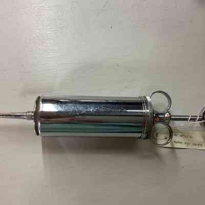 Stainless Steel Syringe -- Irrigation -- large