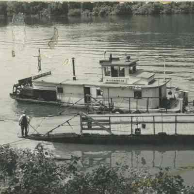 Ohio River Ferry Owned by Mr . Smeek
