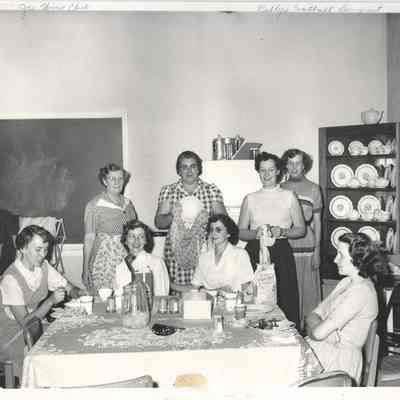Ravenswood Jr. Womens Club