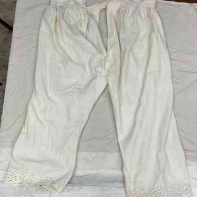 White Split Pantaloons (2002.01.20)