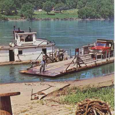 Ferry - Ravenswood Landing