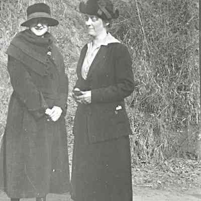 Margret and Edna McGugin