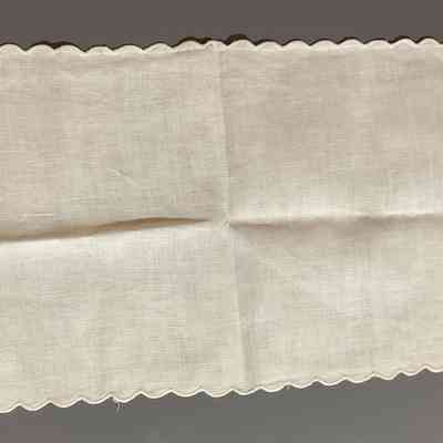 Scalloped handkerchiefs