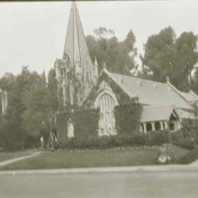Forest Lawn Cemetery