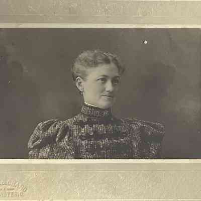Frances Tarr Brown