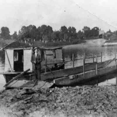 Ravenswood Ferry, 1870