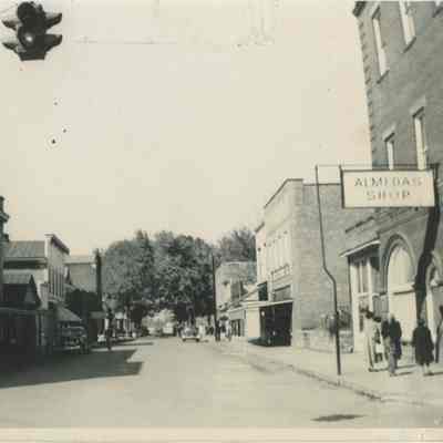 Downtown Ravenswood (in front of Almeda's Shop)