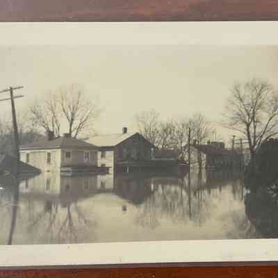 1937 Flood - Allen House, Moore House, Hotel