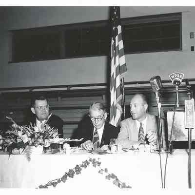 $5 Banquet - VP Barkley