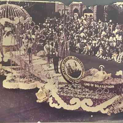 1963 Rose Bowl Parade Float