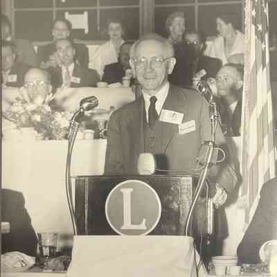 $5 Banquet Sporn Speaking