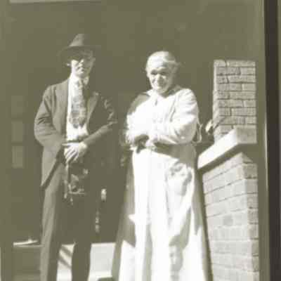 Carl Weisheit, Louise Weisheit