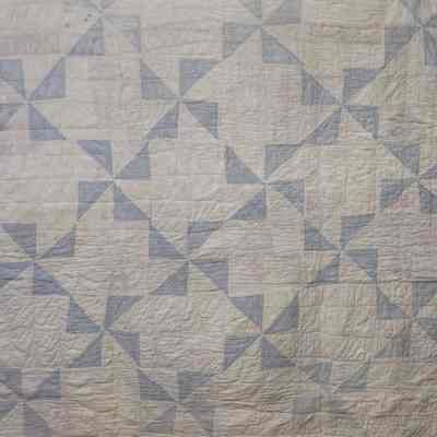 Blue Pinwheel Quilt