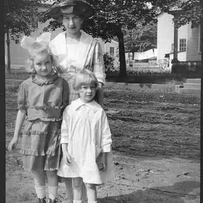 Ernestine Kathryn Bartels, Barbara M Bartels, Katherine Bartels