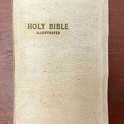 Navy Mothers Club—Holy Bible