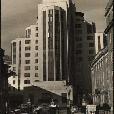 Main entrance, Mass. General Hospital