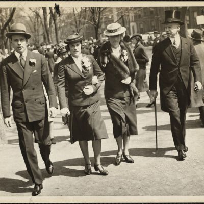 Mr and Mrs Eliot Wadsworth and their family