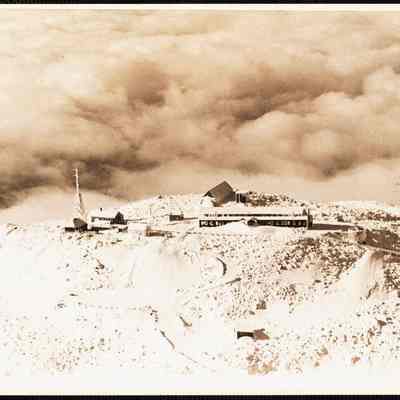 Mt. Washington observatory - looking west