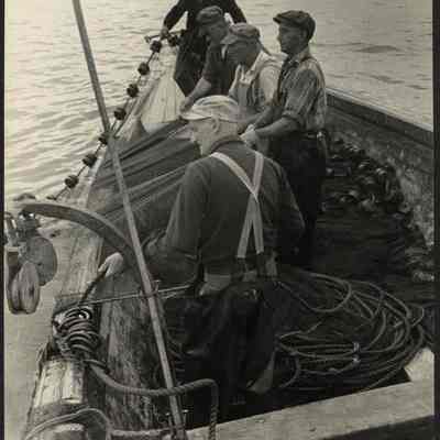Mackeral fishing - Maine 1944