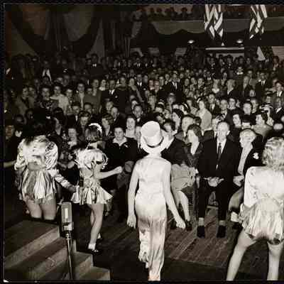 Entertainers from Springfield