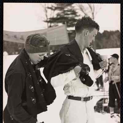 Howard Chives of Dart. Winner of 15 kilometer cross country race.