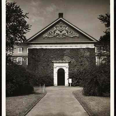 Harvard College Holden Chapel, built in 1744