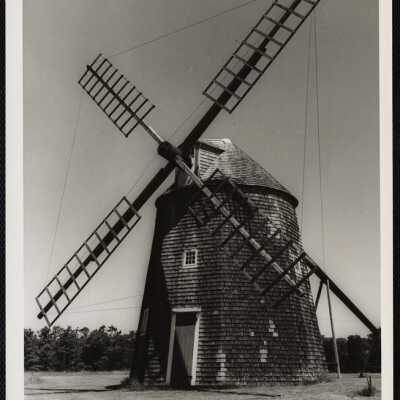 Old wind mill Hyannis - Cape Cod