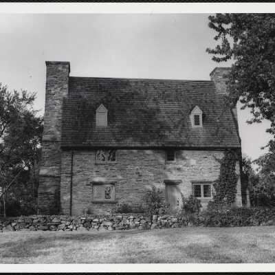 Whitefield House, Guildford, Conn