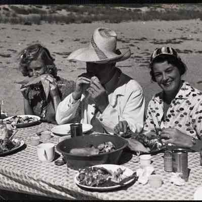Siasconset clam bake Elaine Hutchinson, Mr + Mrs Eben Hutchinson