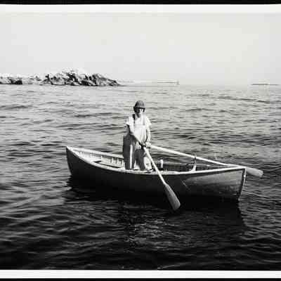 Matinicus, Maine. Mrs. Florence Bearse is the only lobsterwoman at Matinicus.