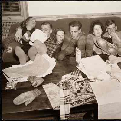 L to R: Janet Wait, N.Y.; Ray Jou[?], '40; Laura Young, Long Island; Dick Bowman, '40; Harriet Sloane, South Orange, N.J.; Joe Griffith, '41.