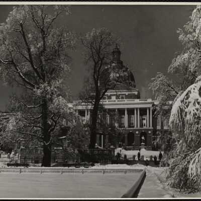 Feb. 1945