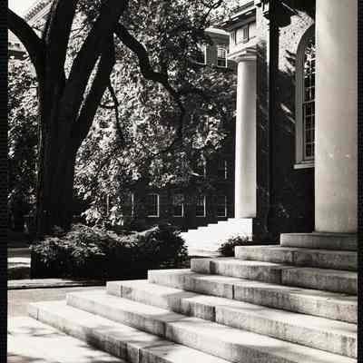 Harvard - Memorial Chapel