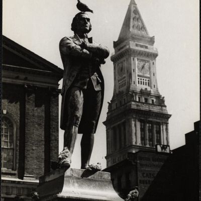 Boston, Sam Adam's - Faneuil Hall at left, Custom House Tower right