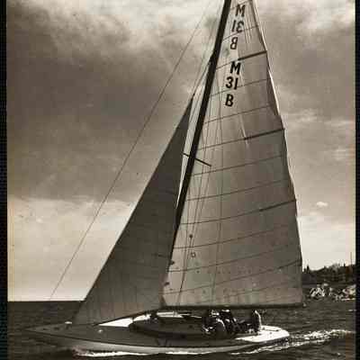 Firefly owned by Ezra F Stevens Marblehead, Mass