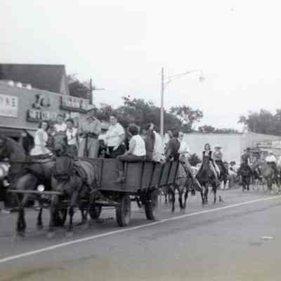 Horse and wagon