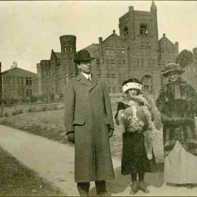 For left is Ventry Hisey